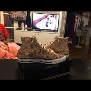 Custom converse camouflage tennis shoes